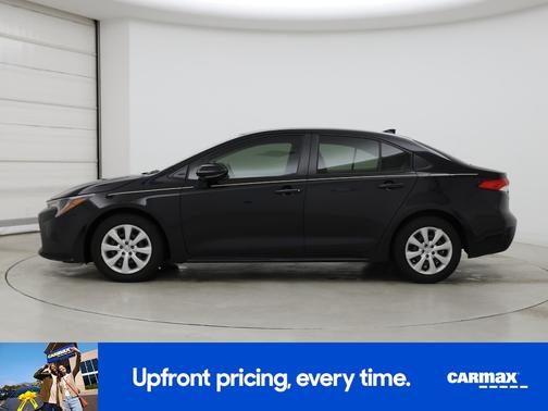 Black 2022 Toyota Corolla LE