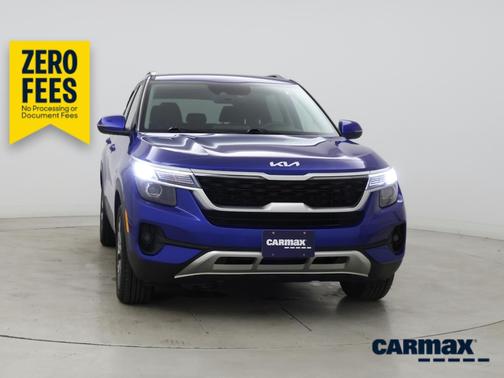 Blue 2022 Kia Seltos EX