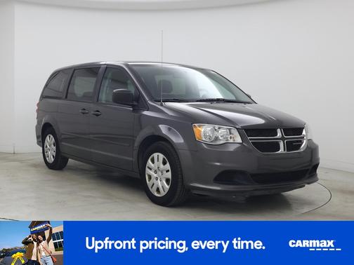Gray 2016 Dodge Grand Caravan SE