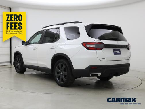 White 2023 Honda Pilot Sport