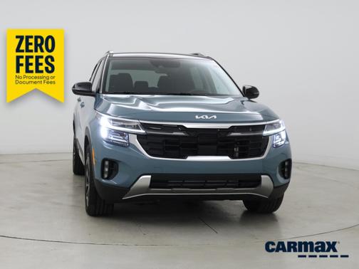 Blue 2024 Kia Seltos SX