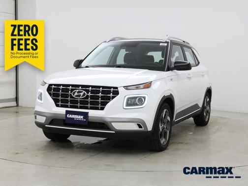 White 2023 Hyundai VENUE SE