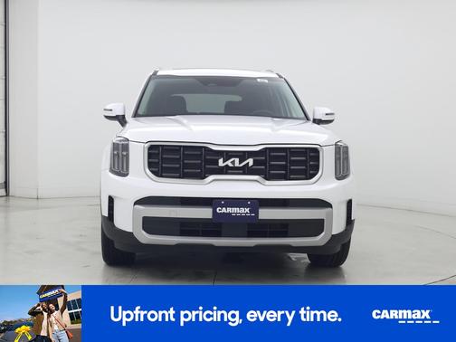 White 2025 Kia Telluride S
