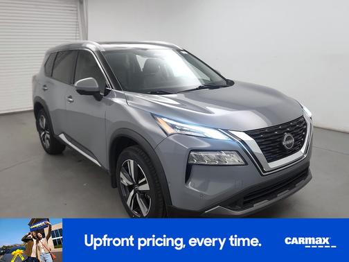 Gray 2023 Nissan Rogue SL
