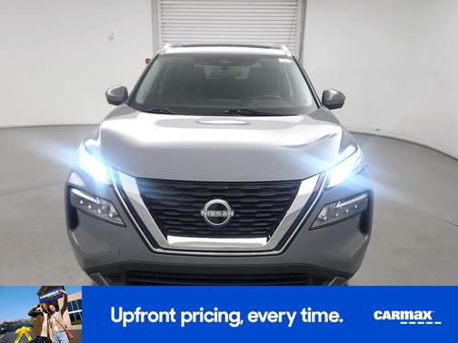 Gray 2023 Nissan Rogue SL