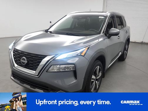 Gray 2023 Nissan Rogue SL