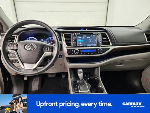 Black 2016 Toyota Highlander Limited