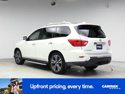 White 2019 Nissan Pathfinder Platinum