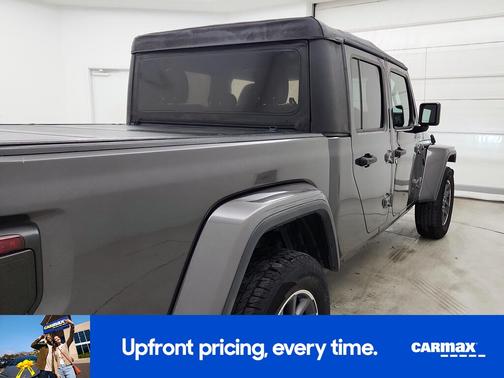 Gray 2020 Jeep Gladiator Overland