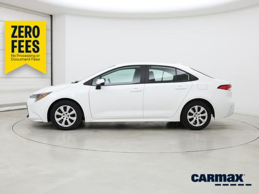 White 2024 Toyota Corolla LE