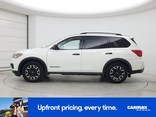 2020 Nissan Pathfinder SL