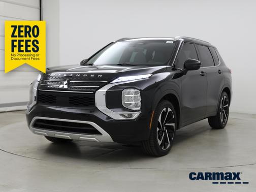 Black 2023 Mitsubishi Outlander SEL