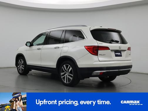 White 2016 Honda Pilot Touring
