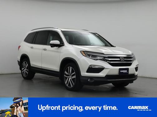 White 2016 Honda Pilot Touring