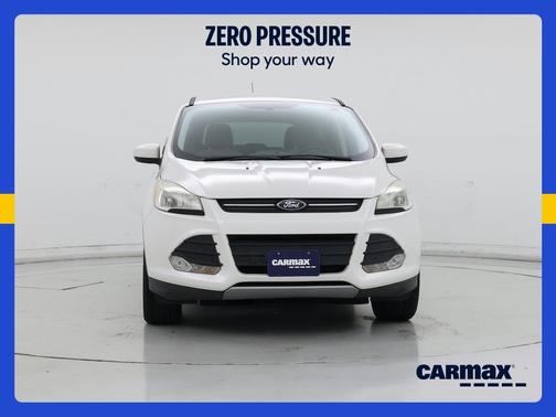 White 2015 Ford Escape SE