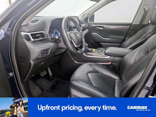 Blue 2022 Toyota Highlander Hybrid Limited