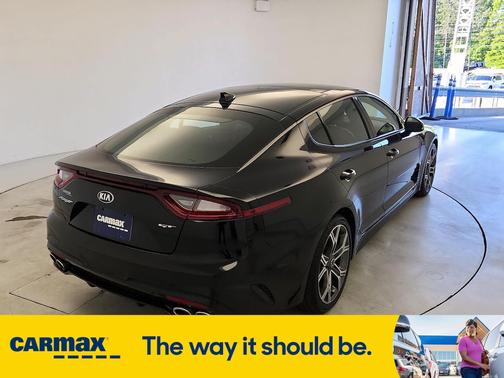 2019 Kia Stinger GT1