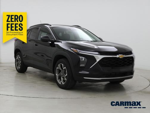 Black 2025 Chevrolet Trax LT