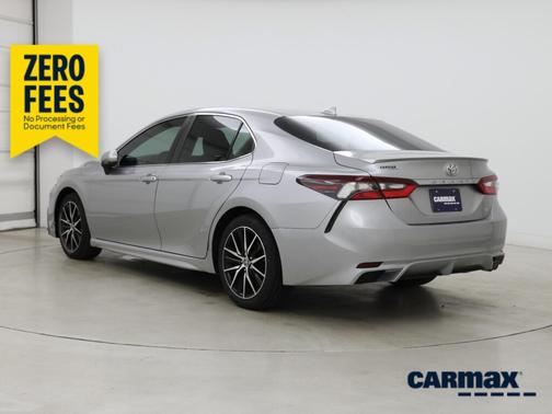 Silver 2021 Toyota Camry SE