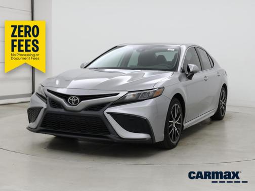 Silver 2021 Toyota Camry SE