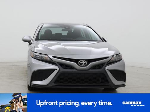 Silver 2021 Toyota Camry SE
