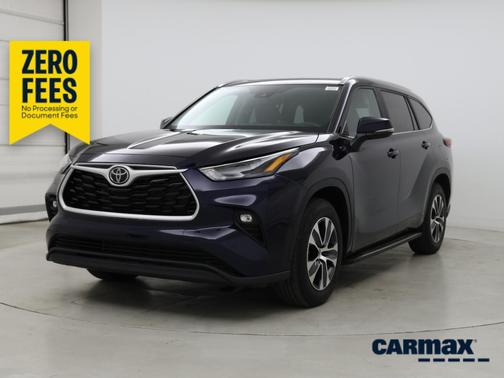 Blue 2023 Toyota Highlander XLE