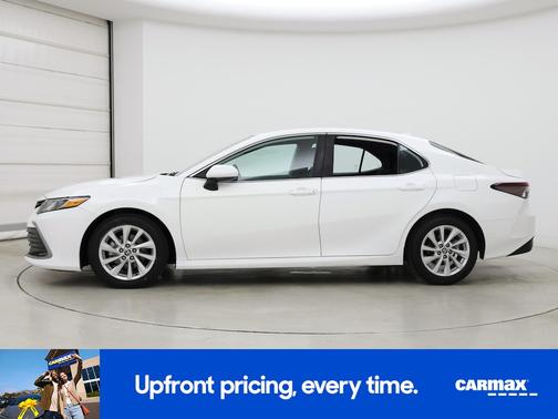 White 2024 Toyota Camry LE