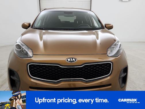 Gold 2017 Kia Sportage LX