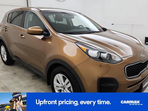 Gold 2017 Kia Sportage LX