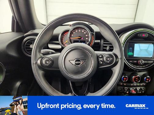 2019 MINI Convertible Signature