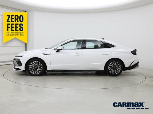 White 2024 Hyundai SONATA Hybrid Limited