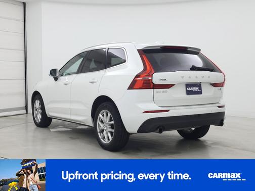 2021 Volvo XC60 T5 Momentum