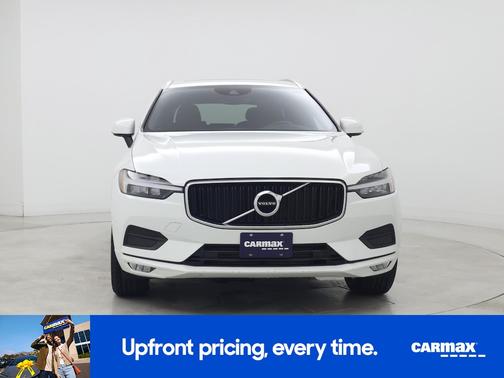 2021 Volvo XC60 T5 Momentum