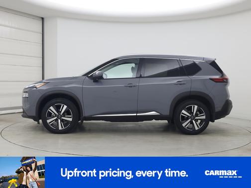 Gray 2023 Nissan Rogue SL