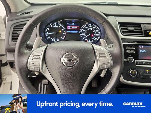 White 2017 Nissan Altima SR