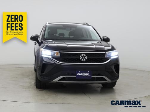 Black 2022 Volkswagen Taos SE