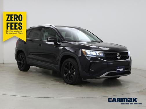 Black 2022 Volkswagen Taos SE