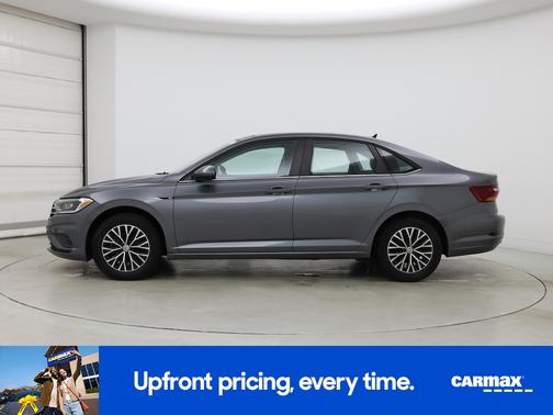 Gray 2019 Volkswagen Jetta SEL