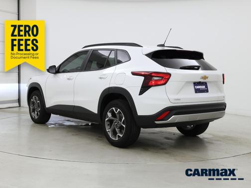 White 2025 Chevrolet Trax LT