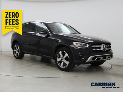 Black 2022 Mercedes-Benz GLC 300