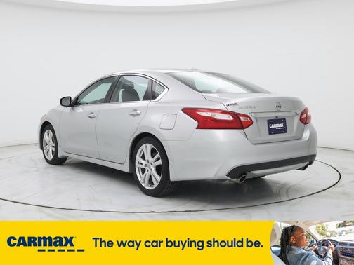 2017 Nissan Altima SL