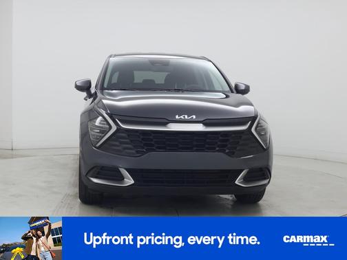 Gray 2024 Kia Sportage LX