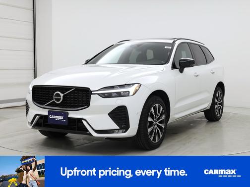 White 2023 Volvo XC60 B5 Plus Dark Theme