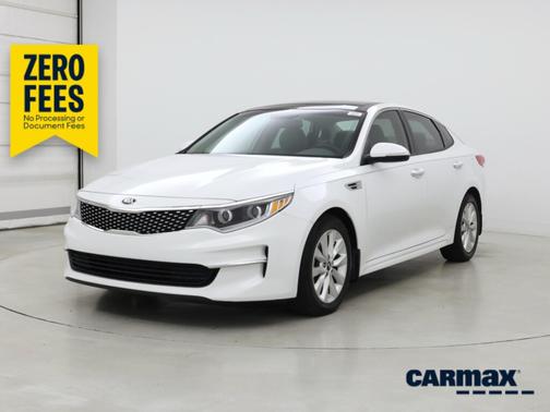 White 2016 Kia Optima EX