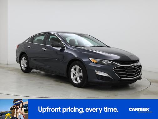 Gray 2019 Chevrolet Malibu LS