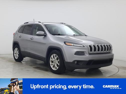Silver 2017 Jeep Cherokee Latitude