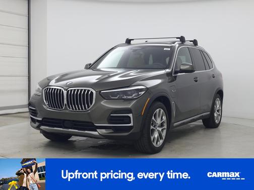 Green 2022 BMW X5 PHEV XDrive45e