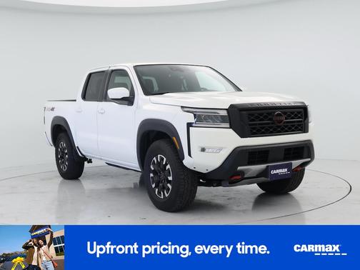 White 2024 Nissan Frontier PRO-4X
