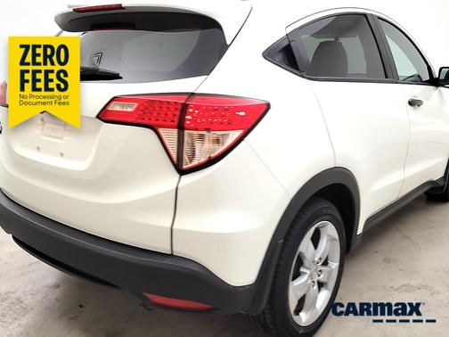 White 2016 Honda HR-V EX