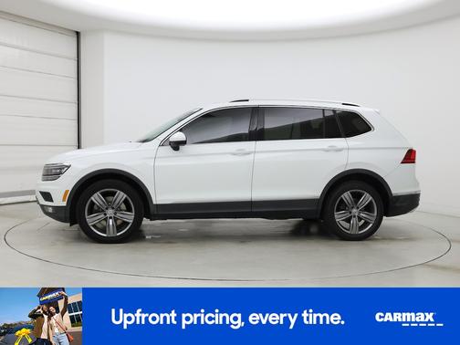 White 2018 Volkswagen Tiguan SEL Premium